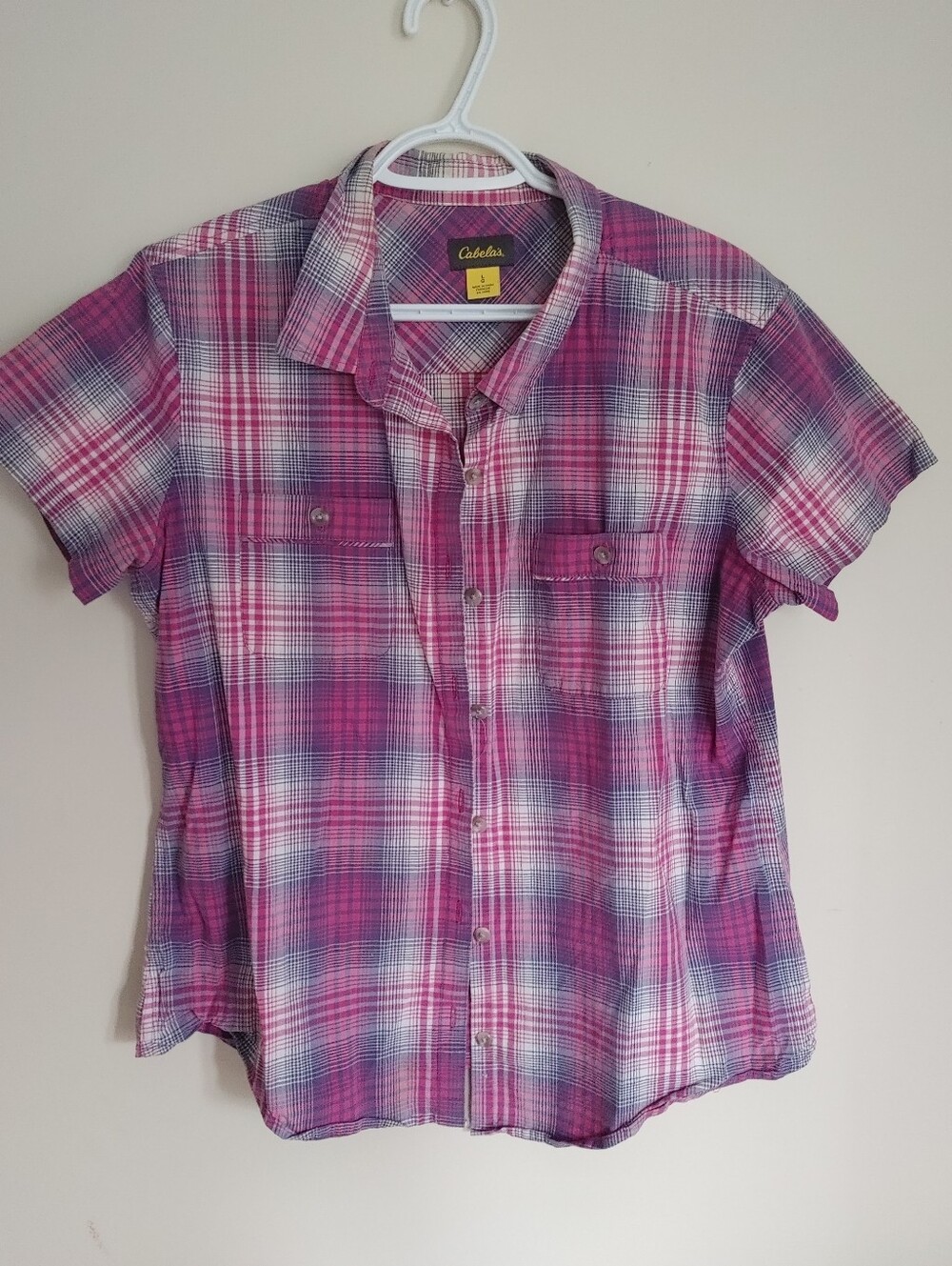 Cabela's Pink and White Plaid Short-Sleeve Button-Down Shirt